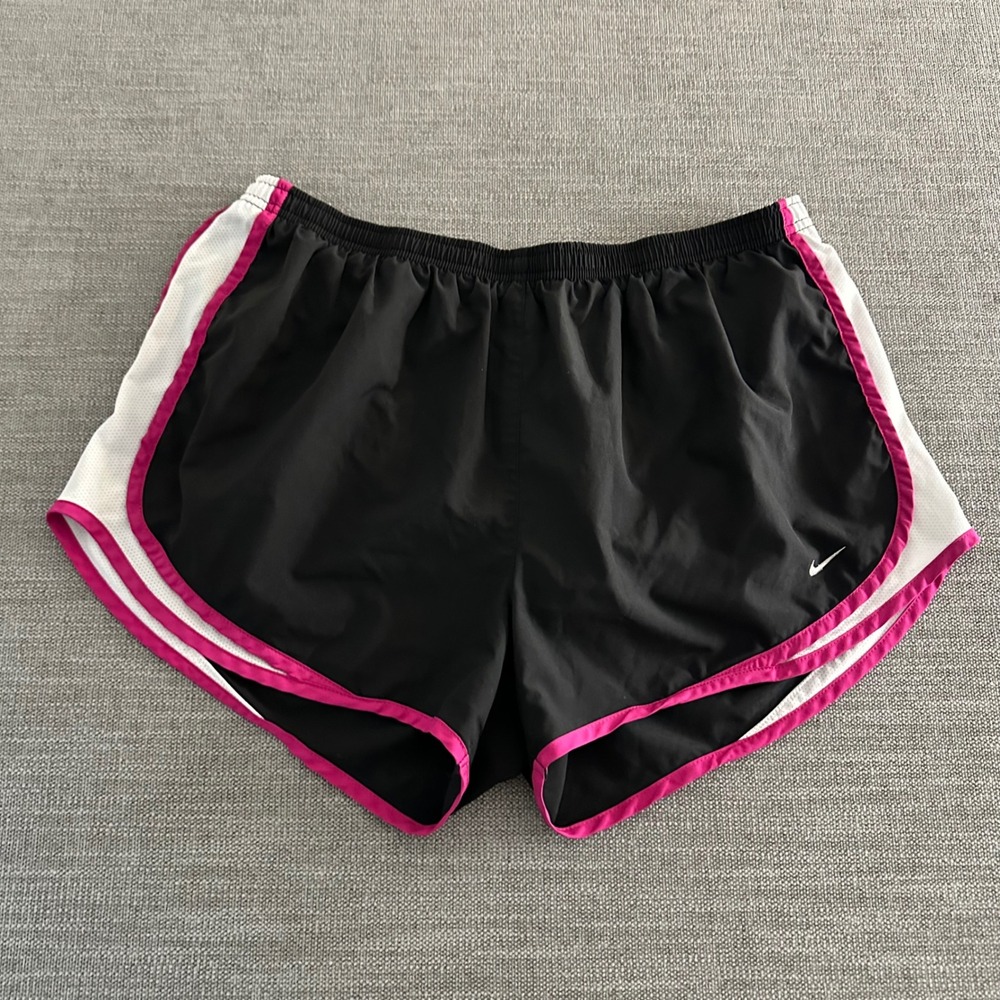 Nike Running Shorts Women XL Black Pink Fit Dry Mesh‎ Trim Activewear